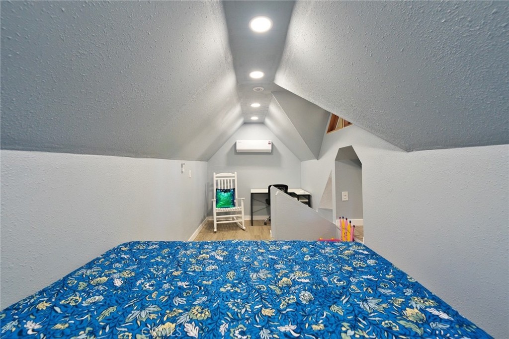 29083 Hook Creek Property Photo 35