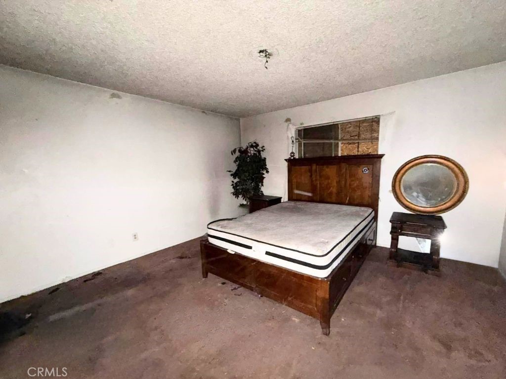 16085 Village Property Photo 3