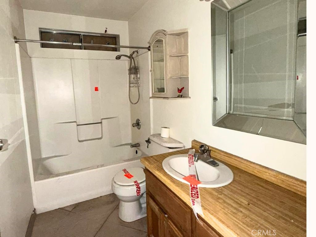 16085 Village Property Photo 4
