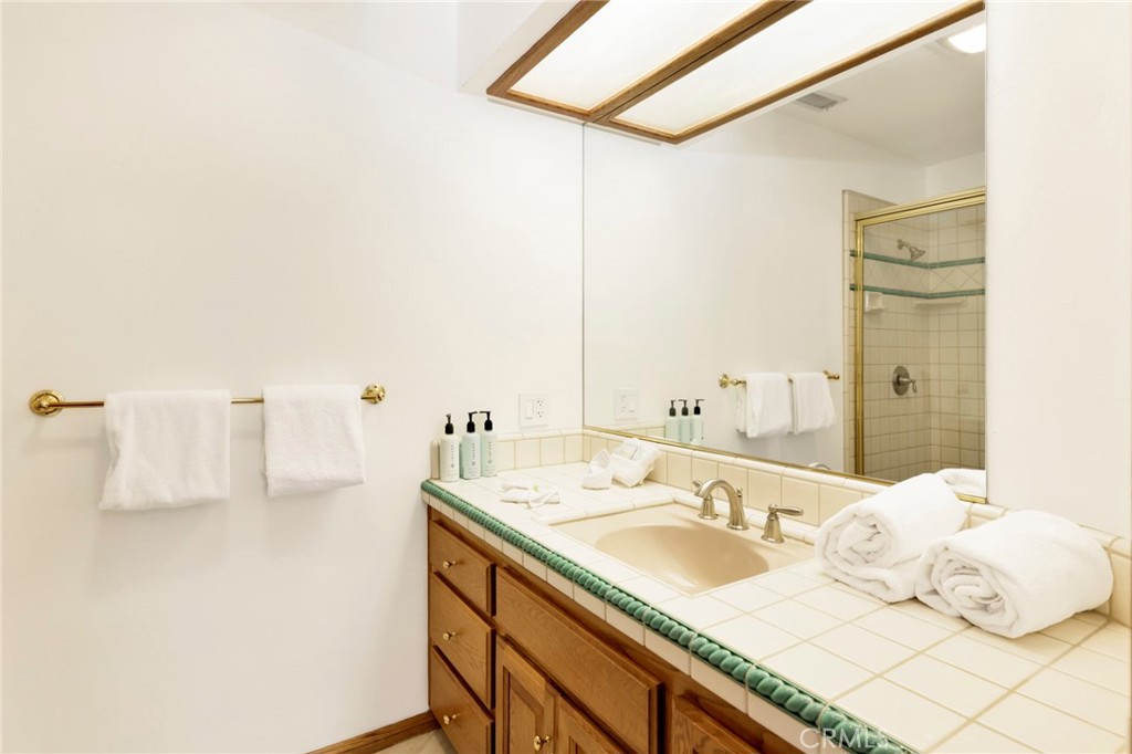 251 N Eureka Drive Property Photo 43