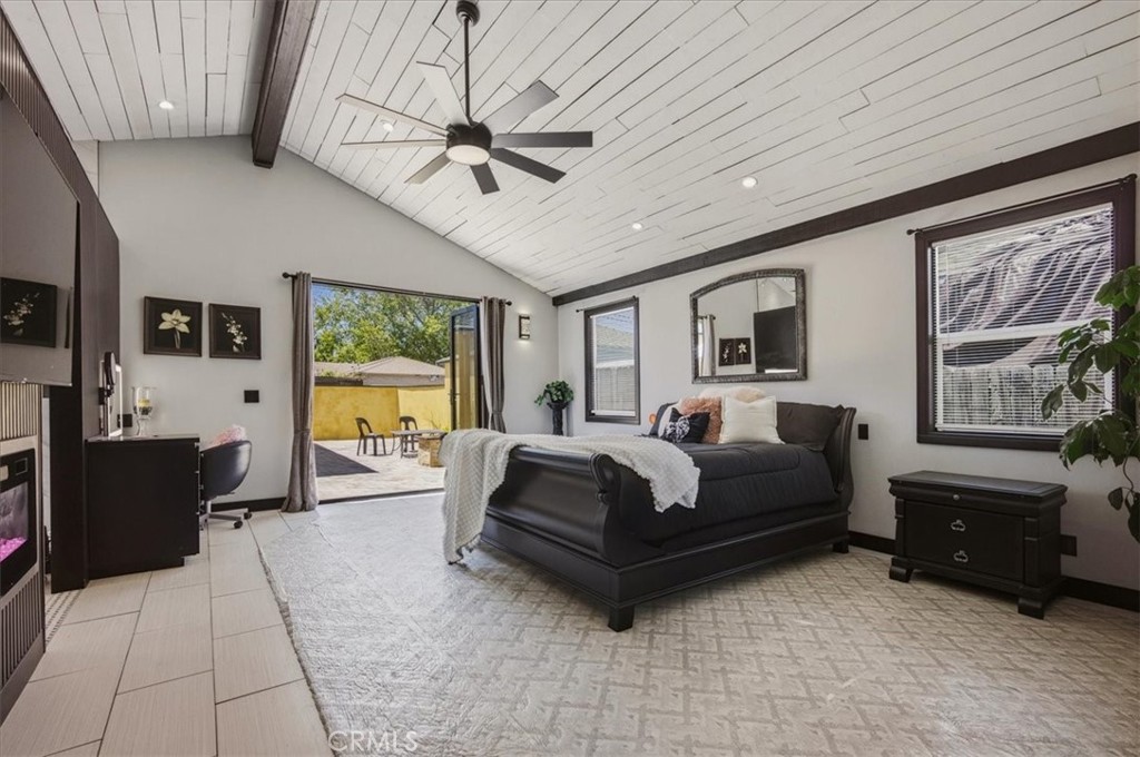 3431 Myrtle Avenue Property Photo 1