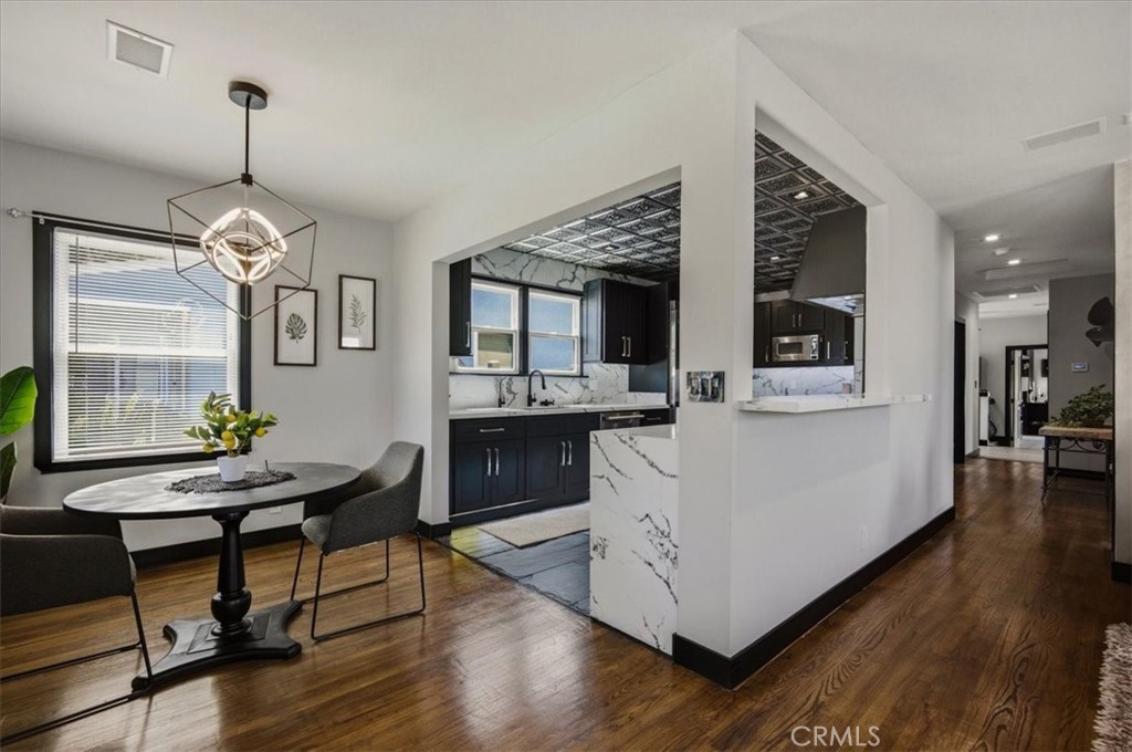 3431 Myrtle Avenue Property Photo 14