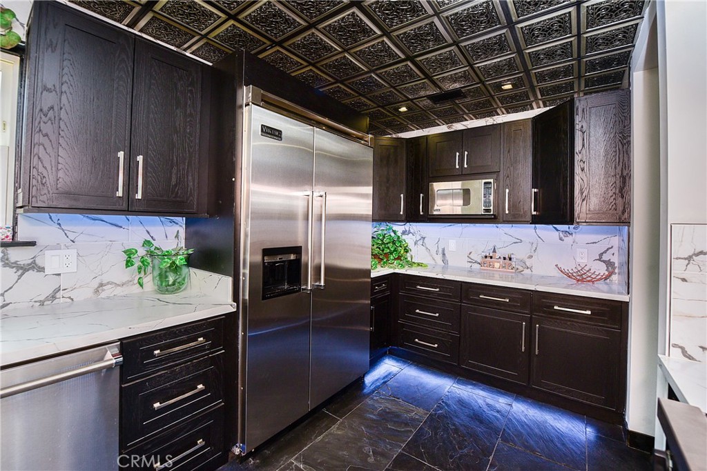 3431 Myrtle Avenue Property Photo 19