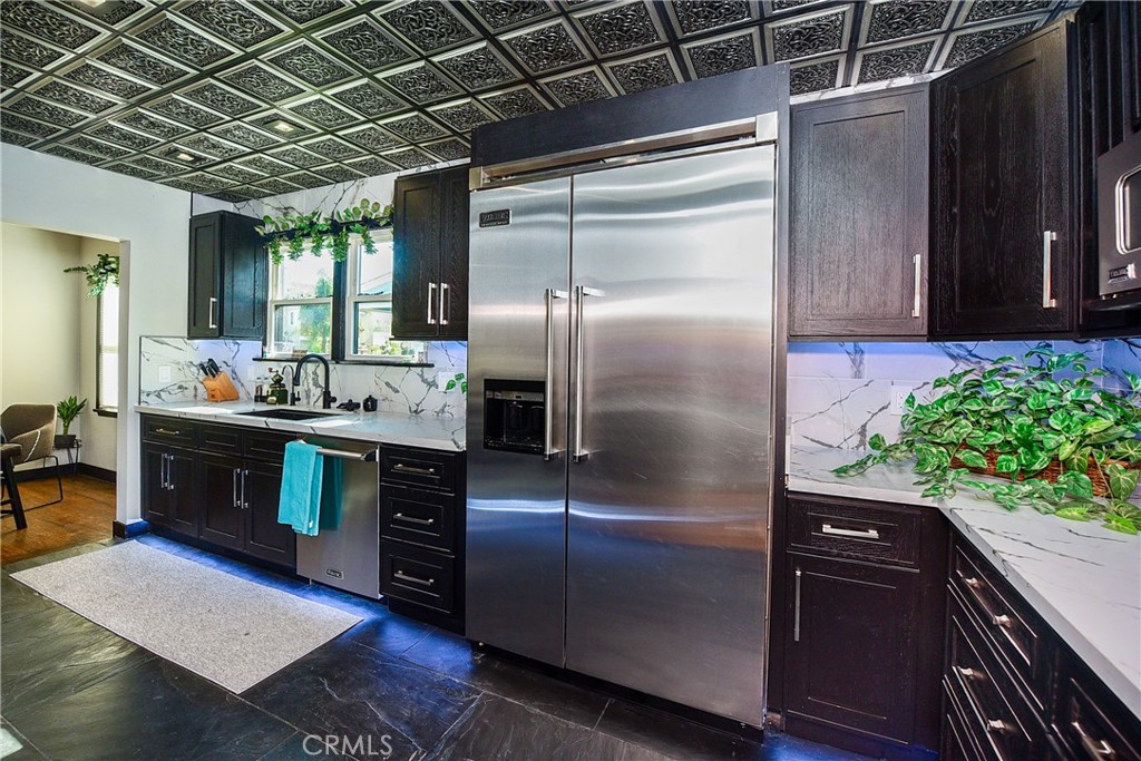 3431 Myrtle Avenue Property Photo 20