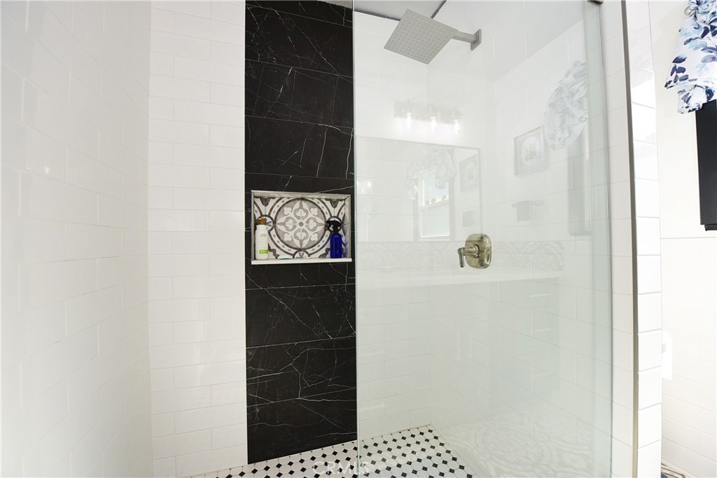3431 Myrtle Avenue Property Photo 39