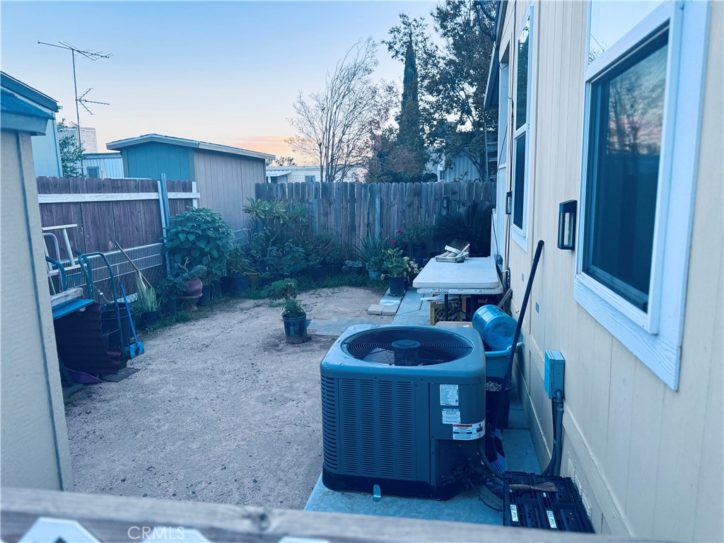 17333 Valley Boulevard 79e Property Photo 26
