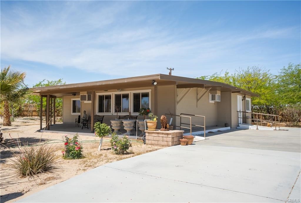 66125 Brant Cross Property Photo 1