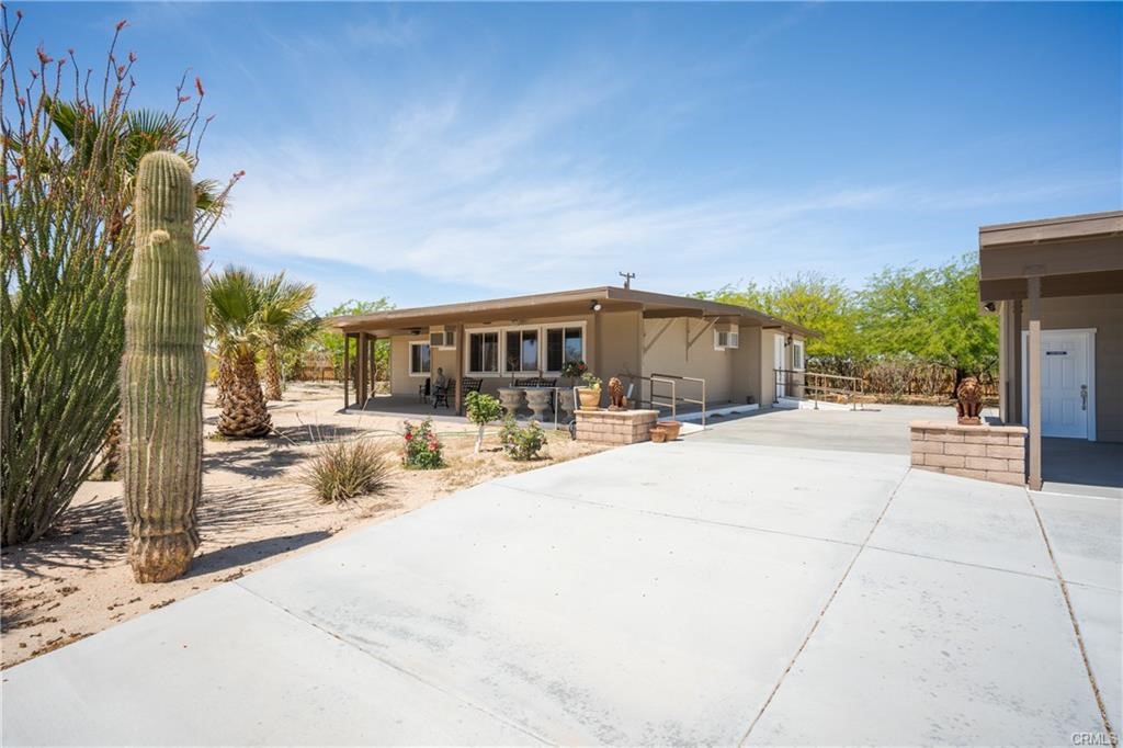 66125 Brant Cross Property Photo 2