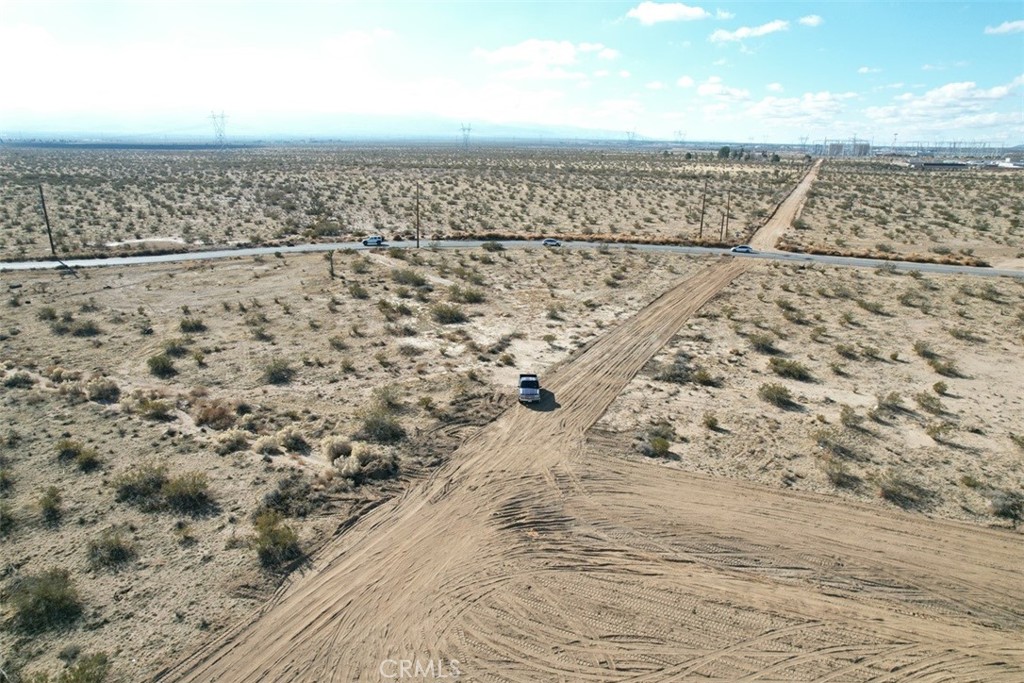 9 Bellflower Street Property Photo 6
