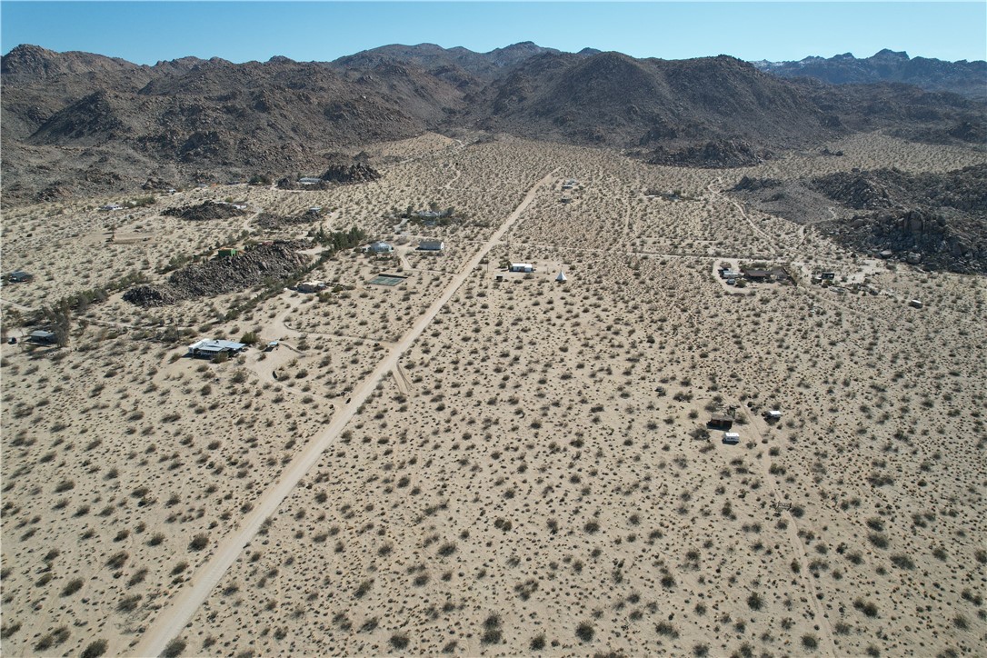 66250 Sullivan Road Property Photo 3