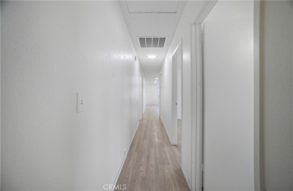 26763 Cumberland Property Photo 22