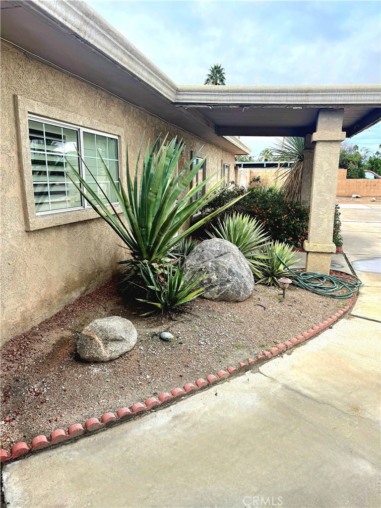 445 N Farrell Property Photo 4