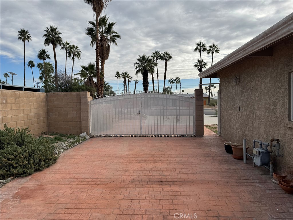 445 N Farrell Property Photo 5