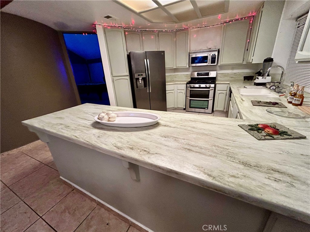 11691 Via Colina Property Photo 5