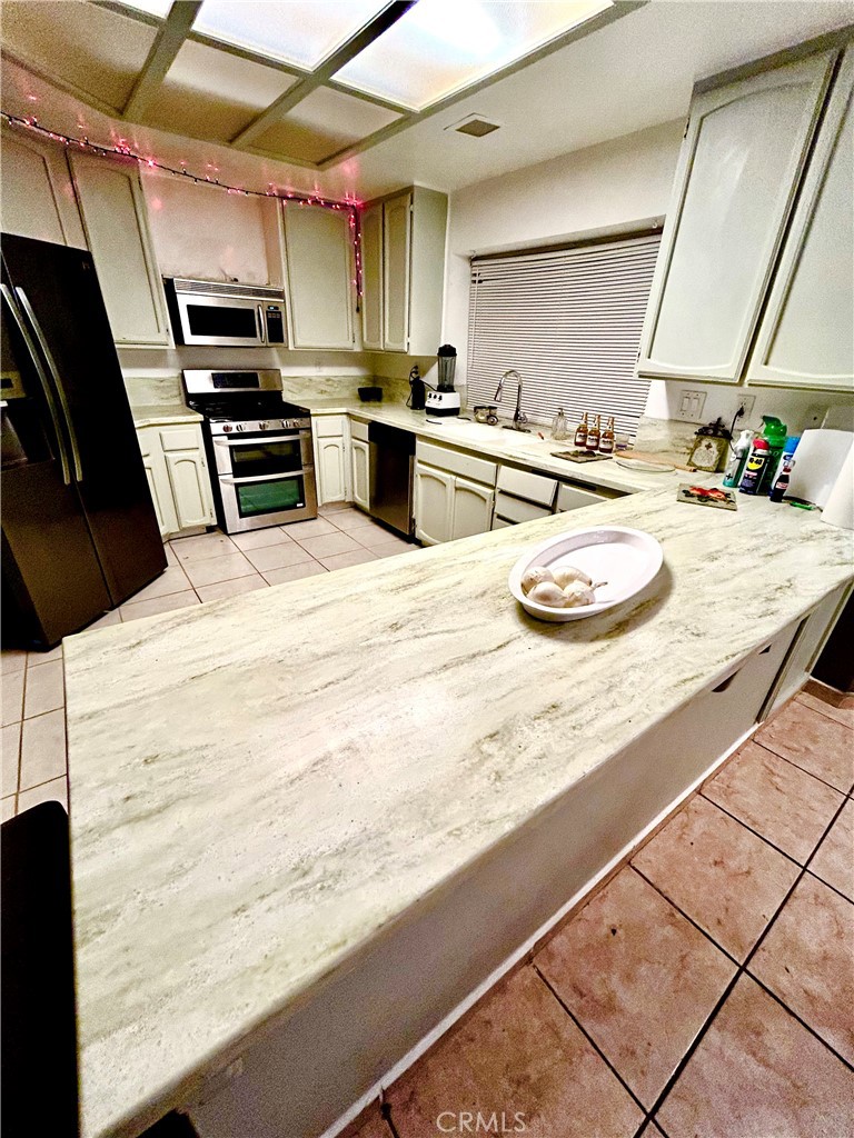 11691 Via Colina Property Photo 8