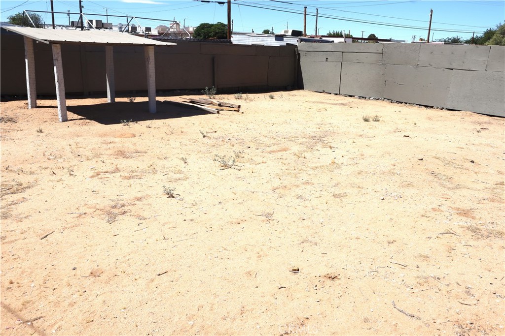 12075 James Street Property Photo 33