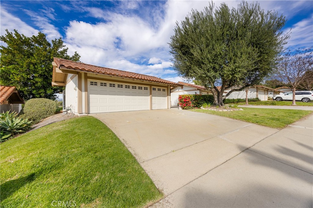 8052 Valle Vista Property Photo 5