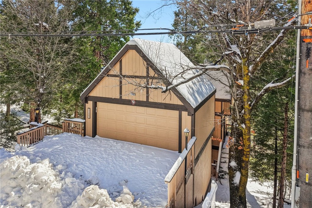 27403 Alpen Drive Property Photo 33