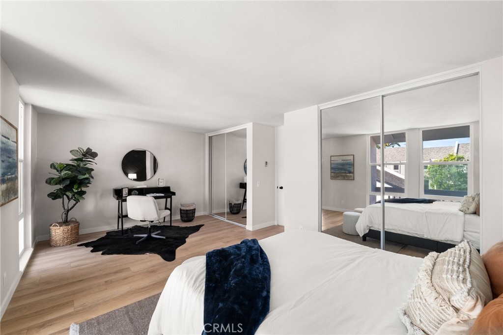 16435 Harbour Lane 13 Property Photo 21