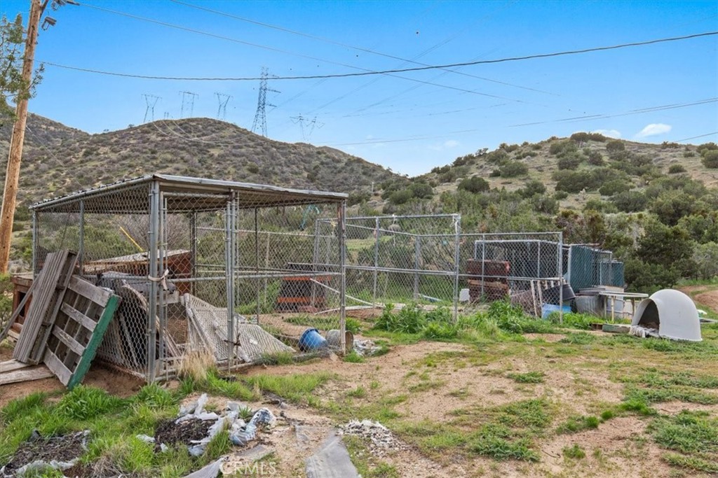 32301 Angeles Forest Property Photo 14