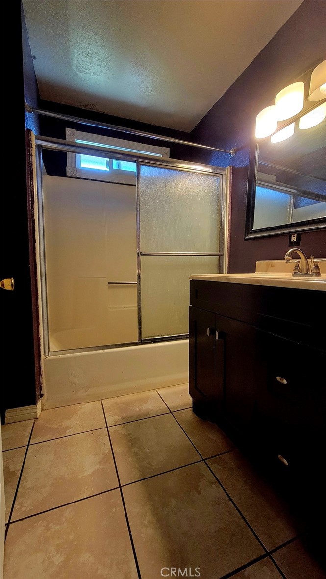 9454 Frankfort Avenue Property Photo 10