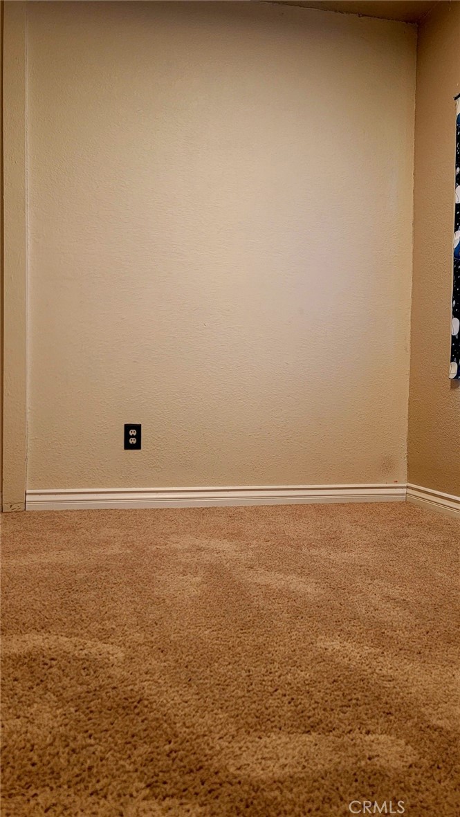 9454 Frankfort Avenue Property Photo 14