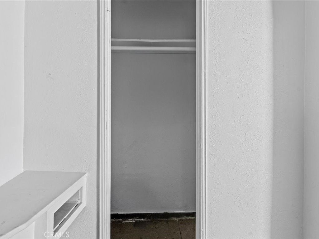 10918 S Figueroa Property Photo 15