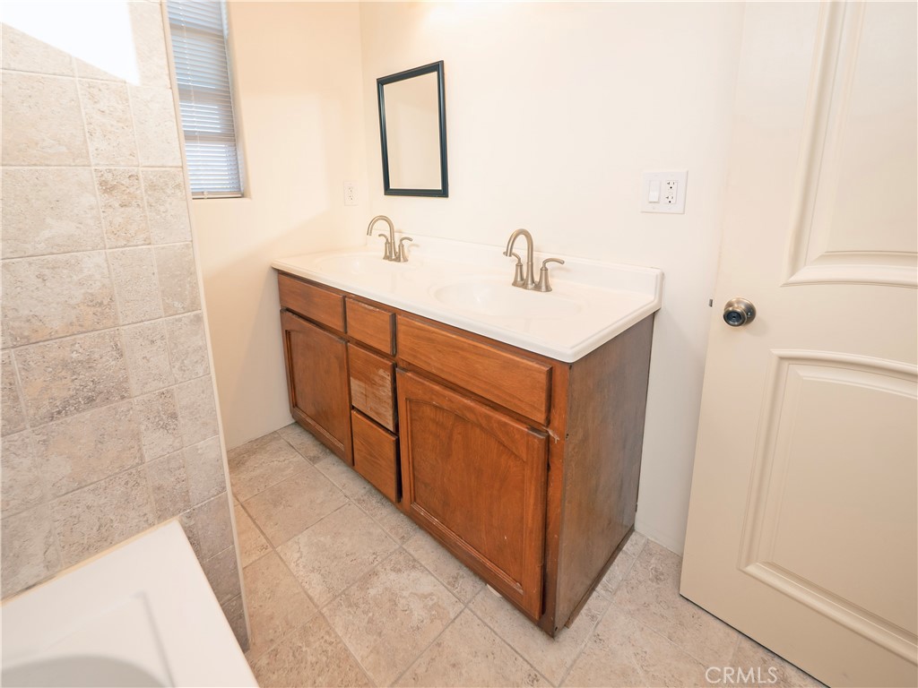 4459 Merced Property Photo 29