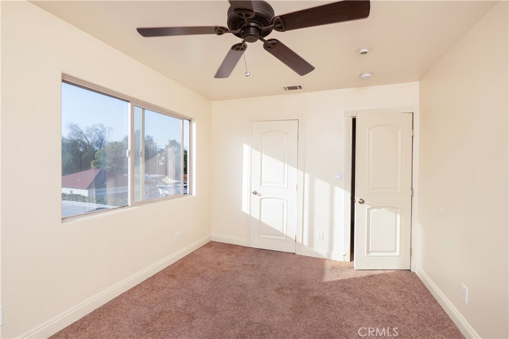 4459 Merced Property Photo 33
