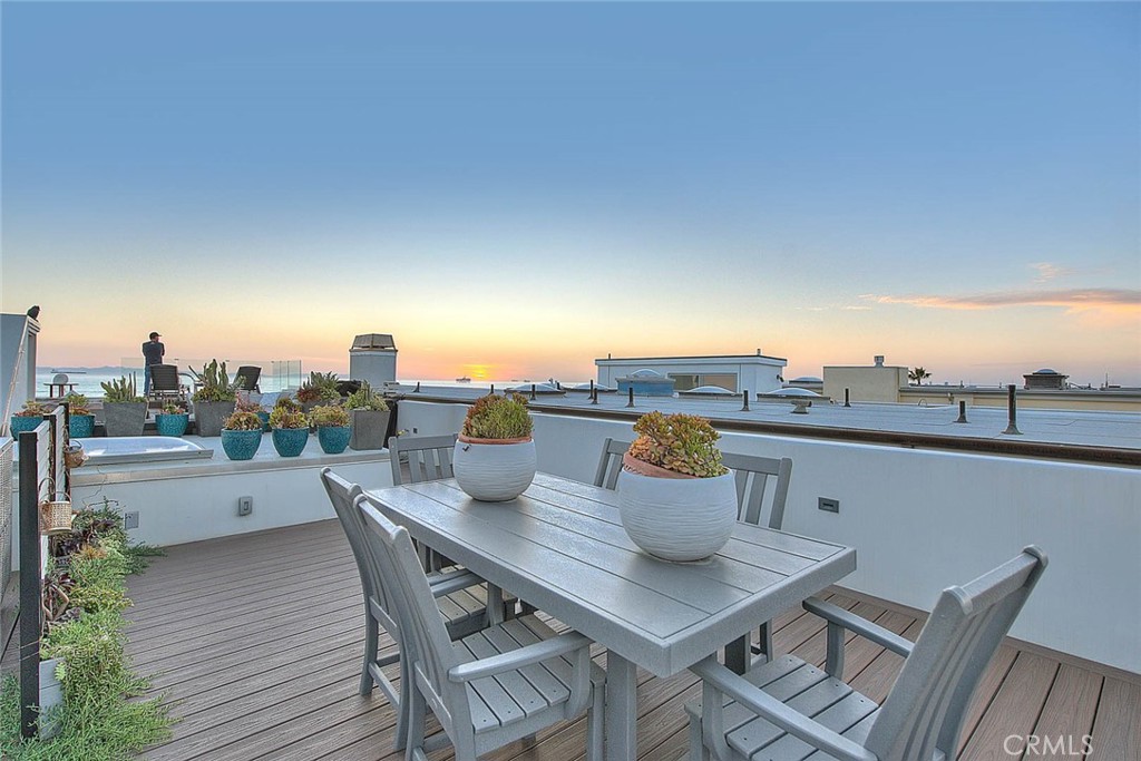 99 A Surfside Property Photo 55