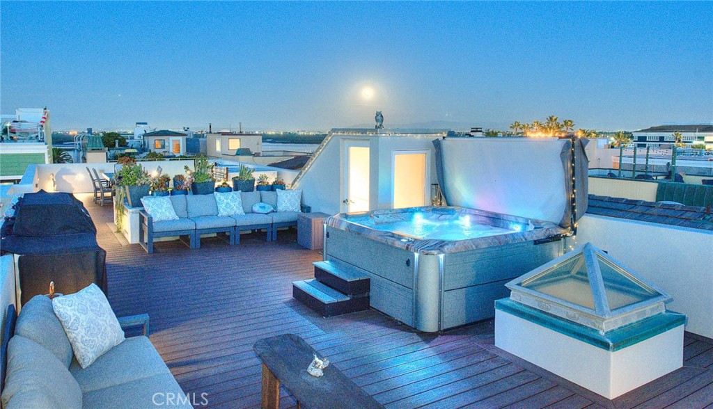 99 A Surfside Property Photo 60
