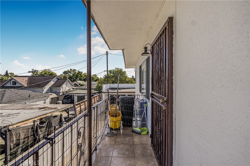3062 Ardmore Property Photo 4