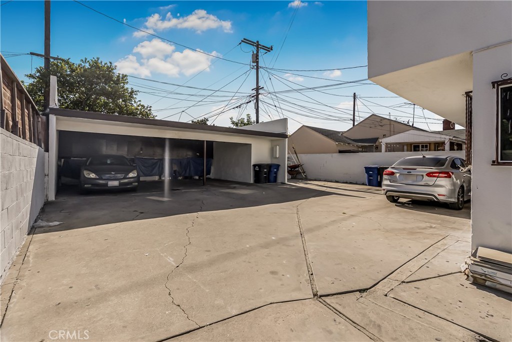 3062 Ardmore Property Photo 6