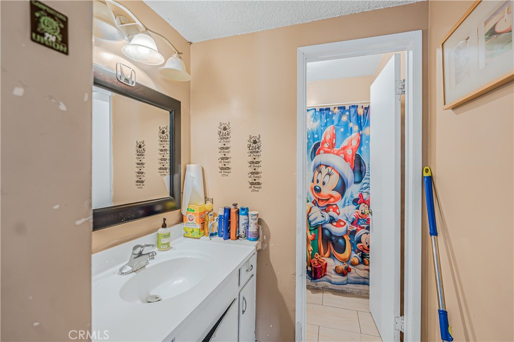 3062 Ardmore Property Photo 12