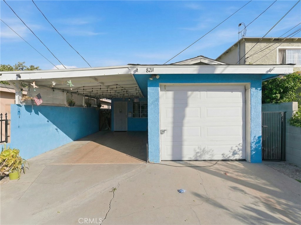 8211 Wilbarn Property Photo 1