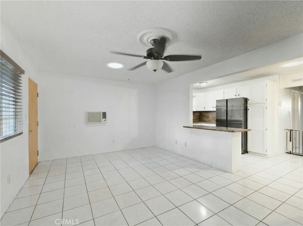 8211 Wilbarn Property Photo 9