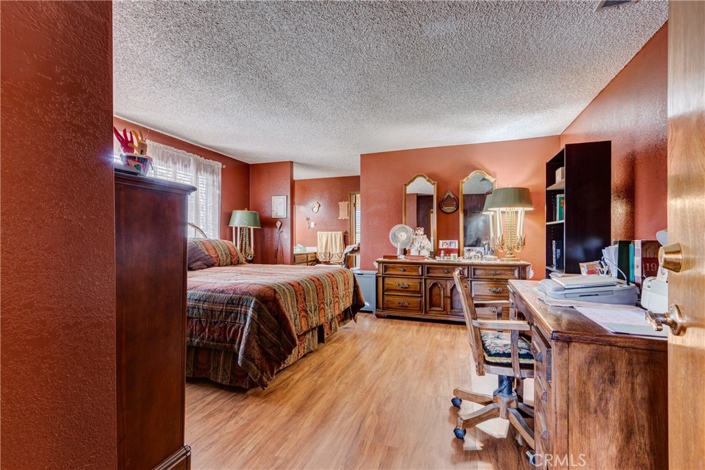 2160 Temescal Avenue Property Photo 24