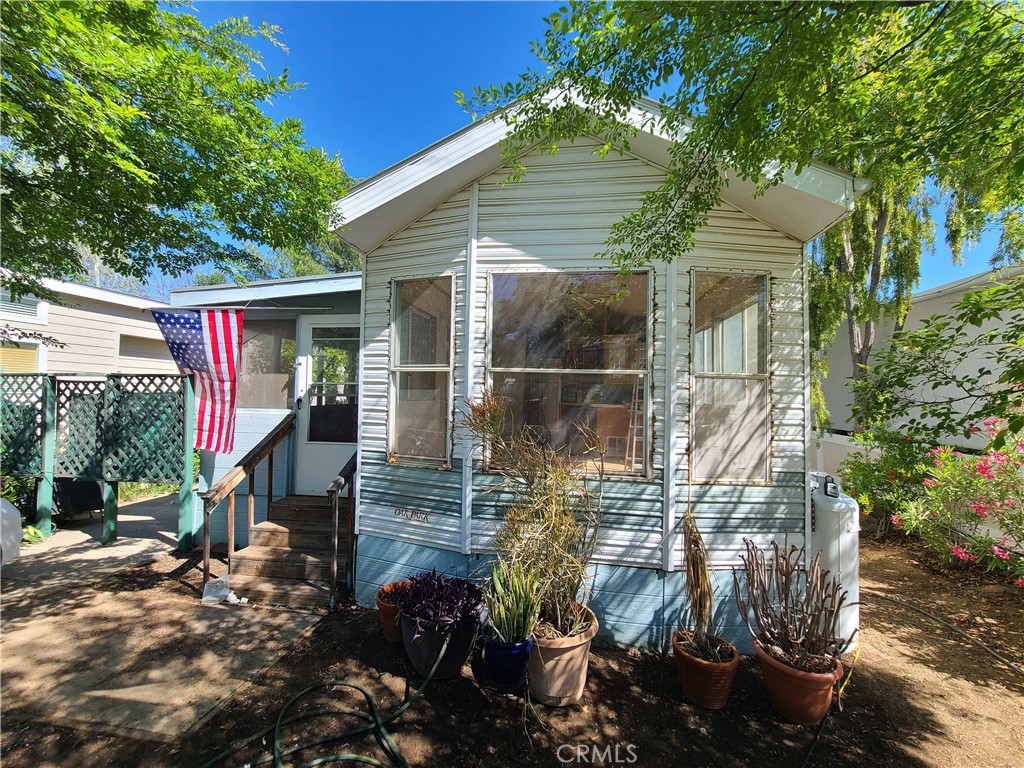 26734 Peach 112 Property Photo 3