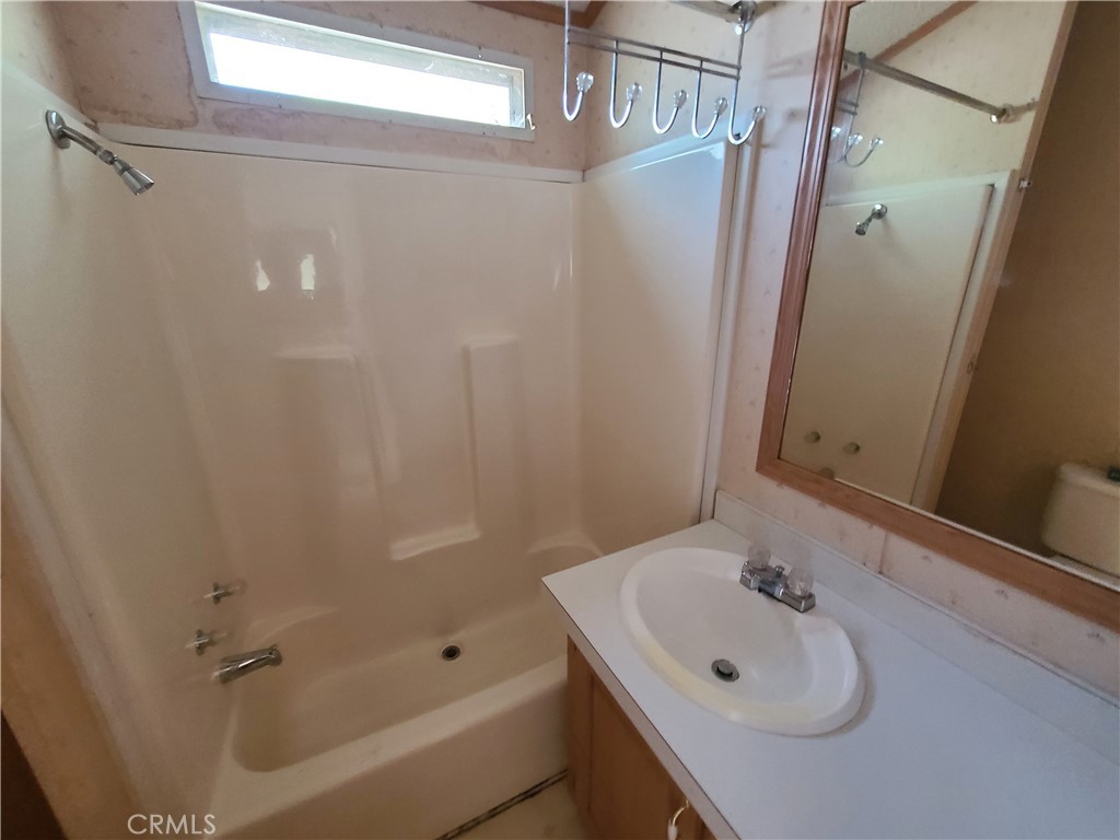 26734 Peach 112 Property Photo 19