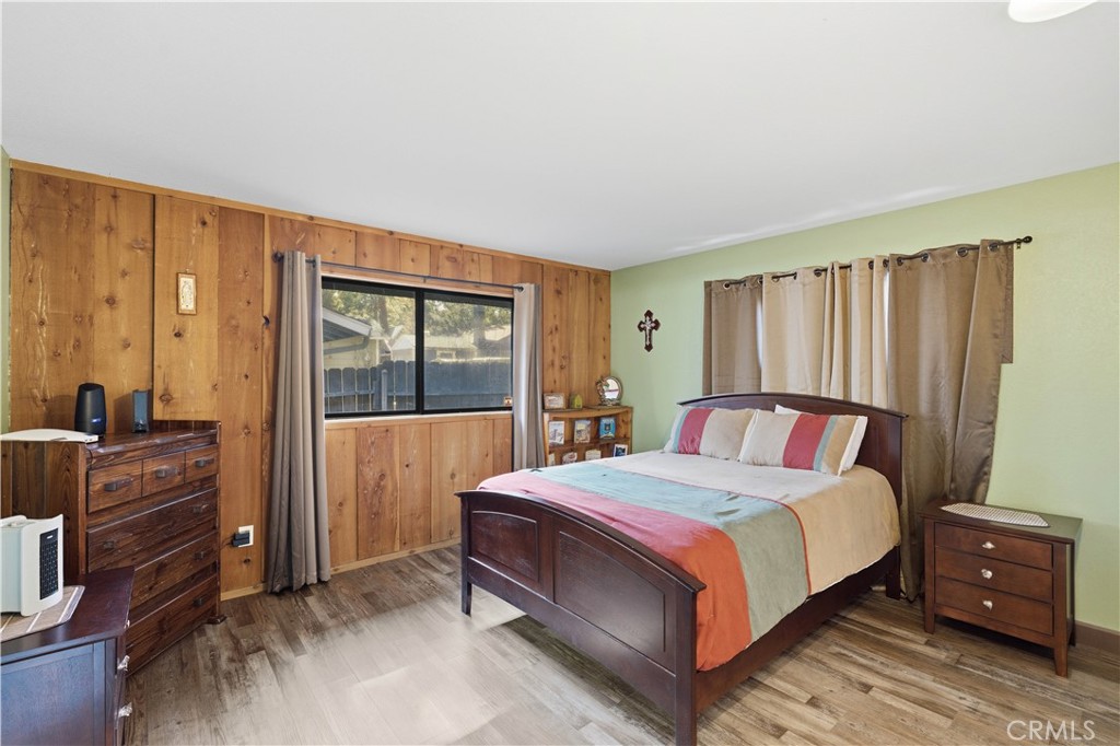 44667 Barton Property Photo 15