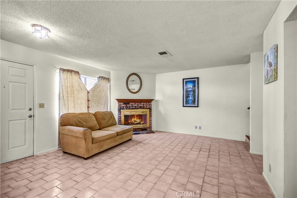 13436 Francisquito Ave C Property Photo 5