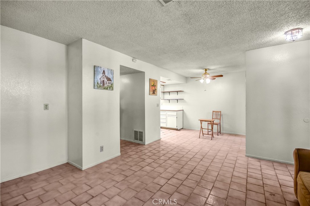 13436 Francisquito Ave C Property Photo 7