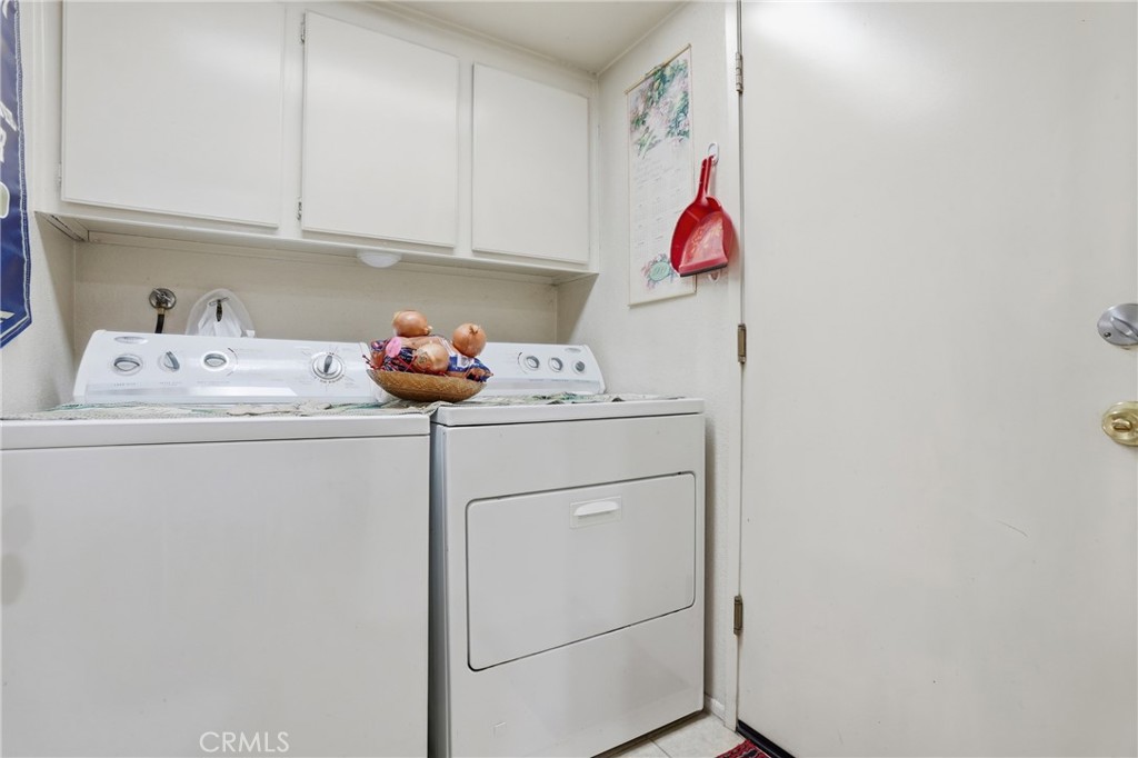 2330 Juneberry Property Photo 12