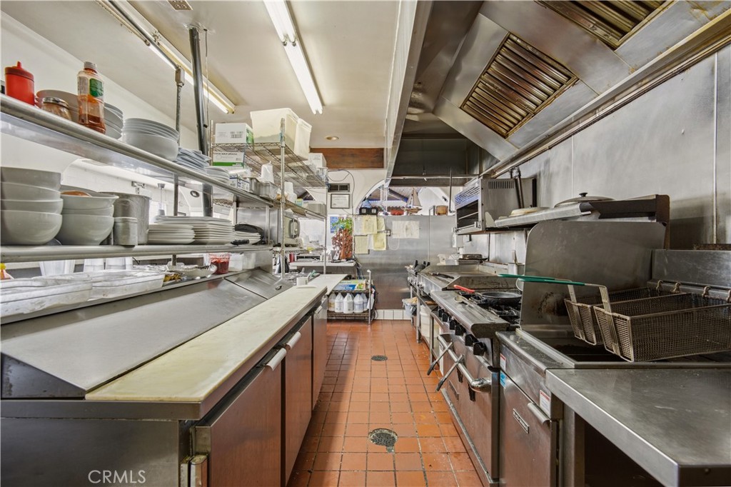 7614 Eastern Property Photo 14