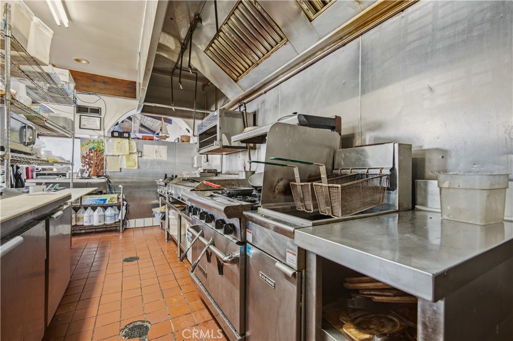 7614 Eastern Property Photo 15