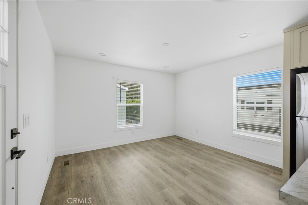 18411 Valley Boulevard 39 Property Photo 6