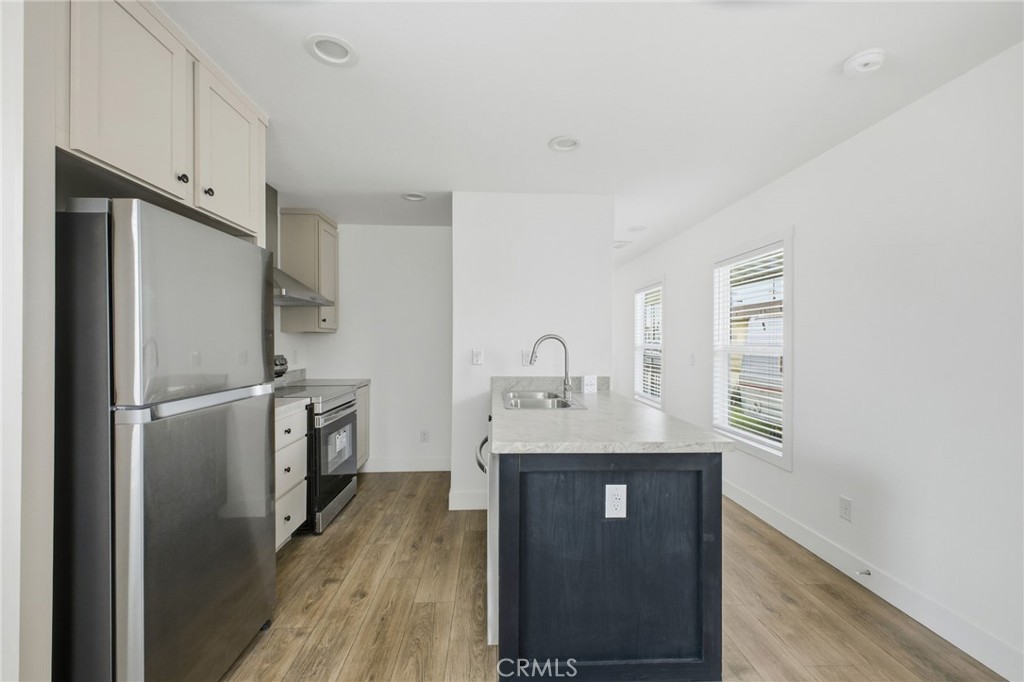 18411 Valley Boulevard 39 Property Photo 12