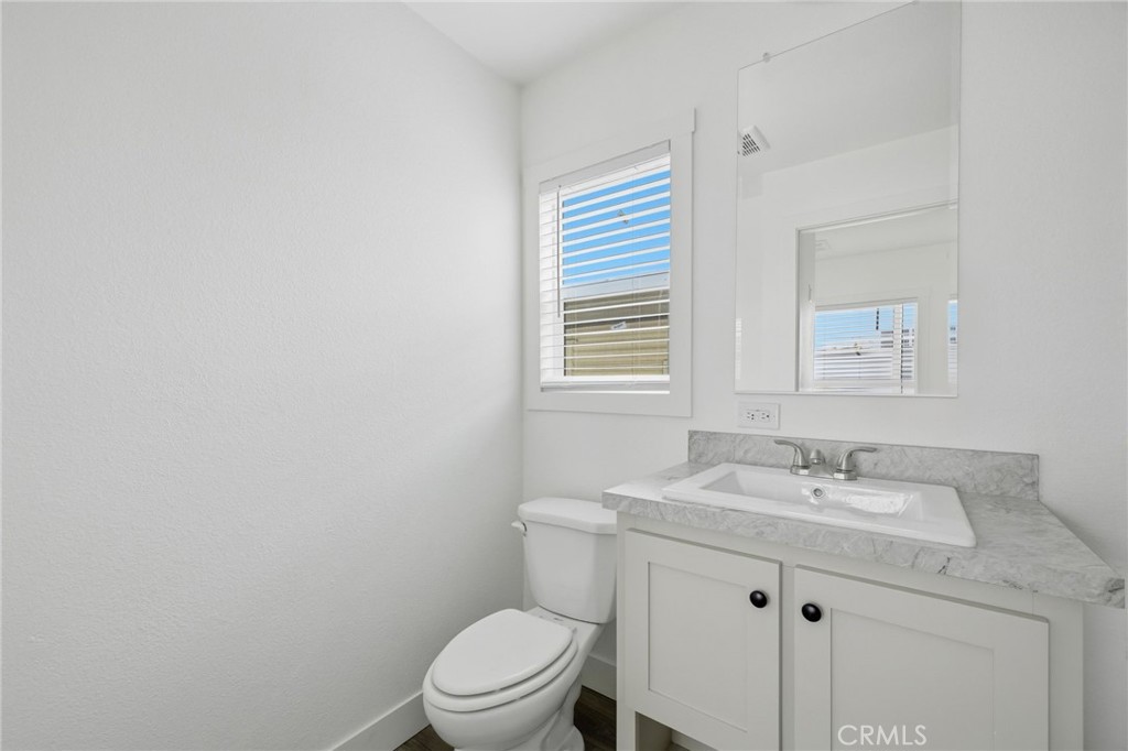 18411 Valley Boulevard 39 Property Photo 23