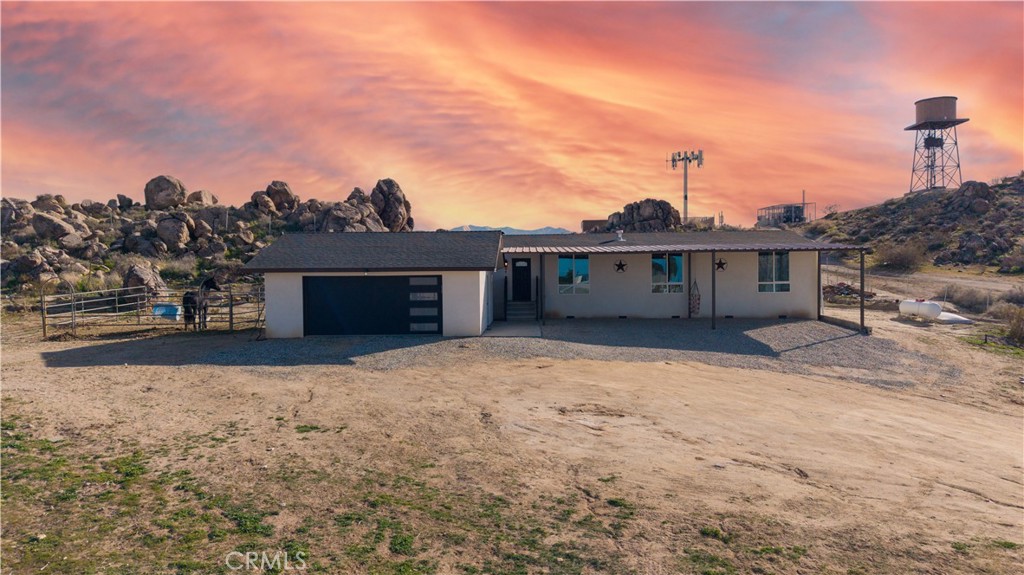 40004 171st E Property Photo 1