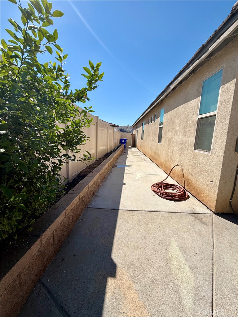 9401 Venetian Property Photo 24